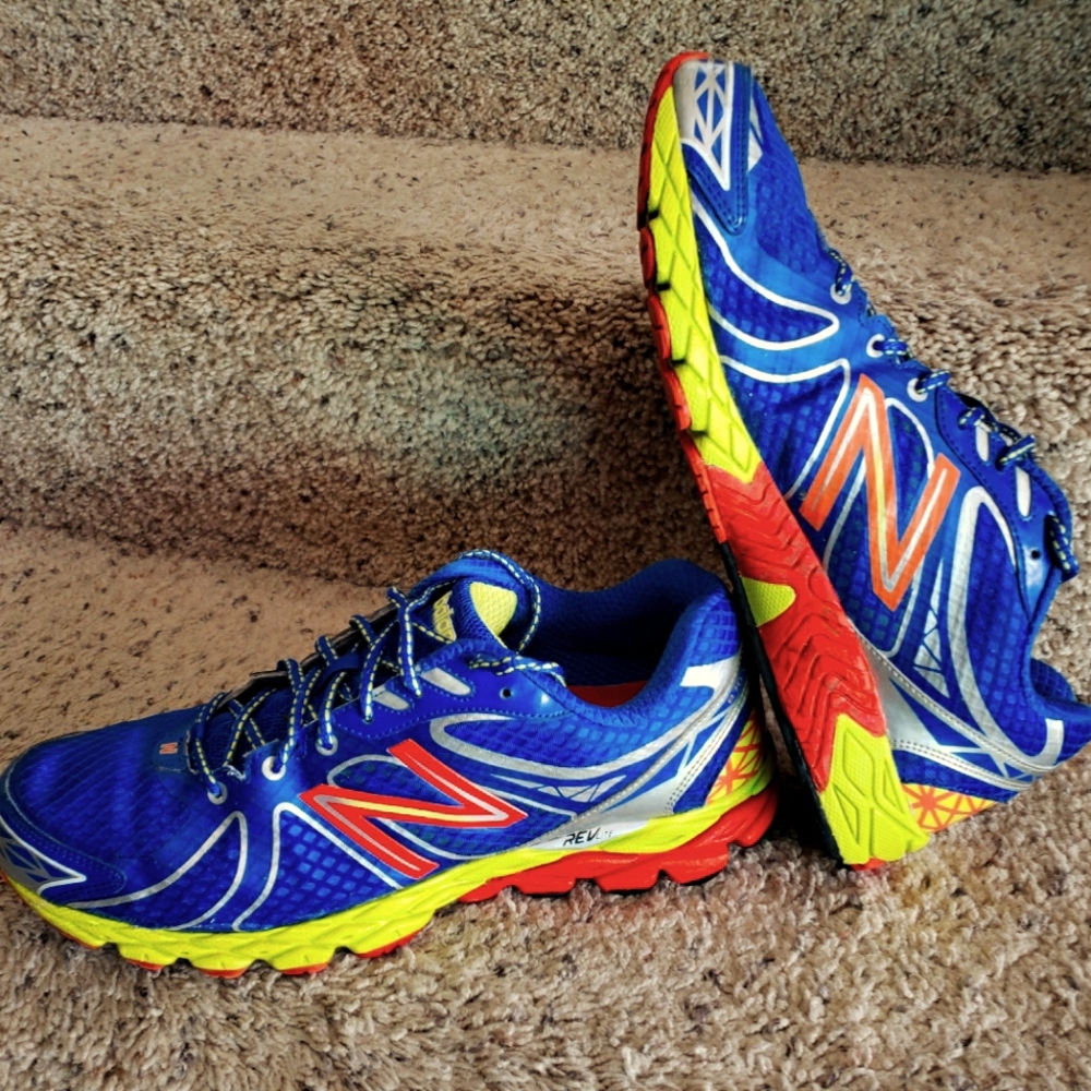 Men's New Balance 870 V3 size 11